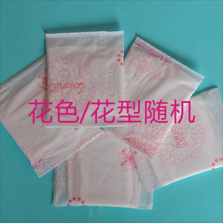 100片超長日用夜用防側(cè)漏學生純棉超薄整箱批發(fā)